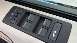 2026 (75) LAND ROVER DISCOVERY 3.0 D350 Dynamic HSE 5dr Auto 5122051