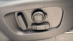 2026 (75) LAND ROVER DISCOVERY 3.0 D350 Dynamic HSE 5dr Auto 5122052