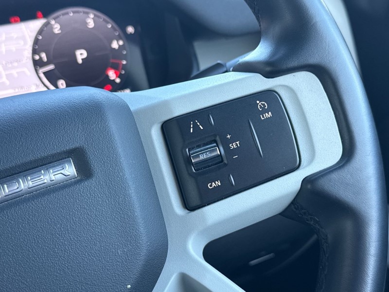 2023 (23) LAND ROVER DEFENDER 3.0 D250 X-Dynamic SE 90 3dr Auto 5188530