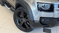 2023 (23) LAND ROVER DEFENDER 3.0 D250 X-Dynamic SE 90 3dr Auto 5188541