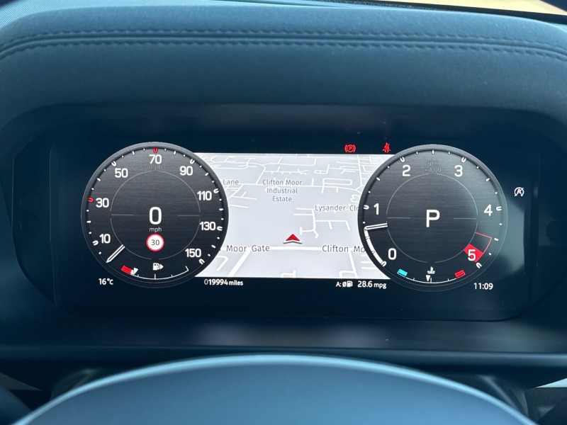 2023 (23) LAND ROVER DEFENDER 3.0 D250 X-Dynamic SE 90 3dr Auto 5188518