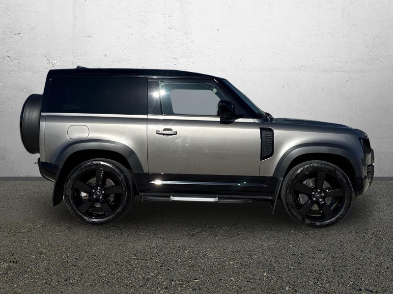 2023 (23) LAND ROVER DEFENDER 3.0 D250 X-Dynamic SE 90 3dr Auto 5188507