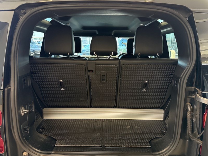 2023 (23) LAND ROVER DEFENDER 3.0 D250 X-Dynamic SE 90 3dr Auto 5188512