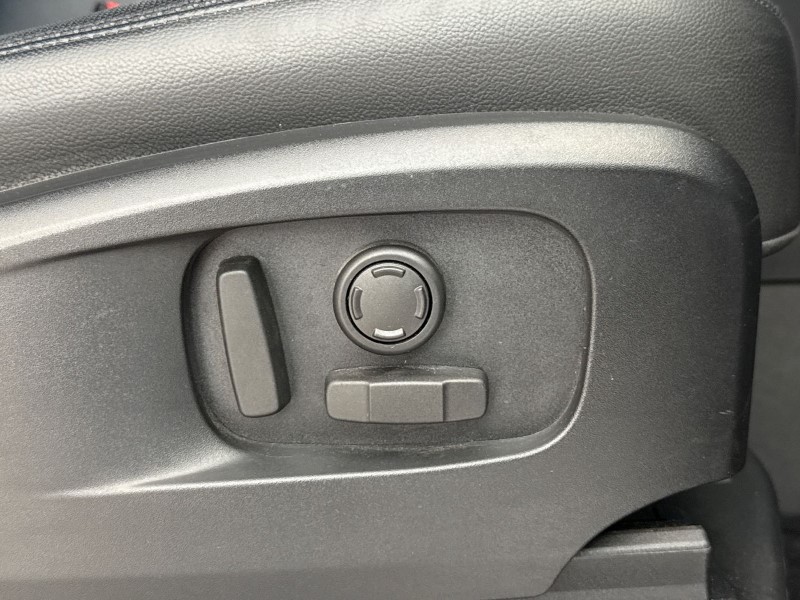 2023 (23) LAND ROVER DEFENDER 3.0 D250 X-Dynamic SE 90 3dr Auto 5188525