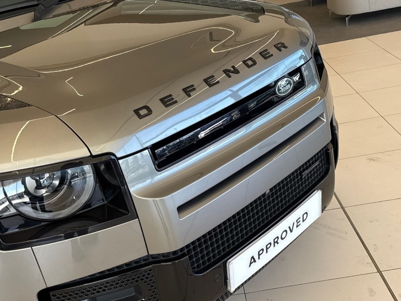 2023 (23) LAND ROVER DEFENDER 3.0 D250 X-Dynamic SE 90 3dr Auto 5188542