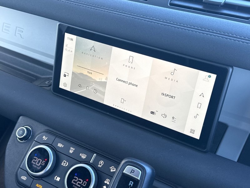 2023 (23) LAND ROVER DEFENDER 3.0 D250 X-Dynamic SE 90 3dr Auto 5188531