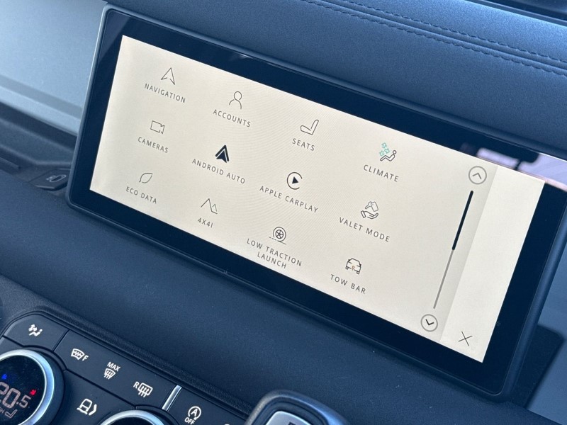 2023 (23) LAND ROVER DEFENDER 3.0 D250 X-Dynamic SE 90 3dr Auto 5188532