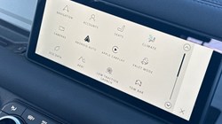 2023 (23) LAND ROVER DEFENDER 3.0 D250 X-Dynamic SE 90 3dr Auto 5188532