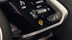 2023 (23) JAGUAR E-PACE 1.5 P300e R-Dynamic Black 5dr Auto 5151640