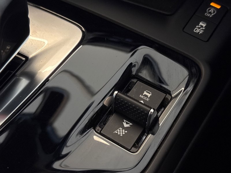 2023 (23) JAGUAR E-PACE 1.5 P300e R-Dynamic Black 5dr Auto 5151646