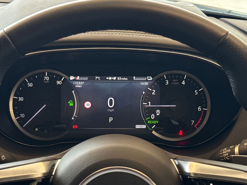 2023 (23) JAGUAR E-PACE 1.5 P300e R-Dynamic Black 5dr Auto 5151629