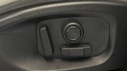 2023 (23) JAGUAR E-PACE 1.5 P300e R-Dynamic Black 5dr Auto 5151637