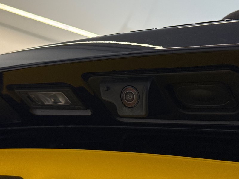 2023 (23) JAGUAR E-PACE 1.5 P300e R-Dynamic Black 5dr Auto 5151652