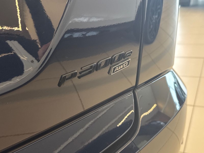 2023 (23) JAGUAR E-PACE 1.5 P300e R-Dynamic Black 5dr Auto 5151657