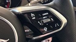 2023 (23) JAGUAR E-PACE 1.5 P300e R-Dynamic Black 5dr Auto 5151642