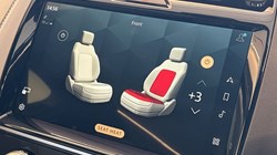 2023 (23) JAGUAR E-PACE 1.5 P300e R-Dynamic Black 5dr Auto 5151647