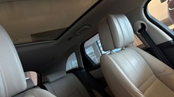 2021 (70) LAND ROVER RANGE ROVER VELAR 2.0 D200 R-Dynamic HSE 5dr Auto 5167353