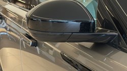 2021 (70) LAND ROVER RANGE ROVER VELAR 2.0 D200 R-Dynamic HSE 5dr Auto 5167381