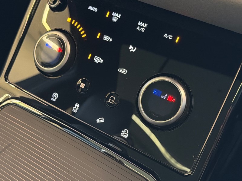 2022 (72) LAND ROVER RANGE ROVER EVOQUE 2.0 D200 R-Dynamic SE 5dr Auto 5155040