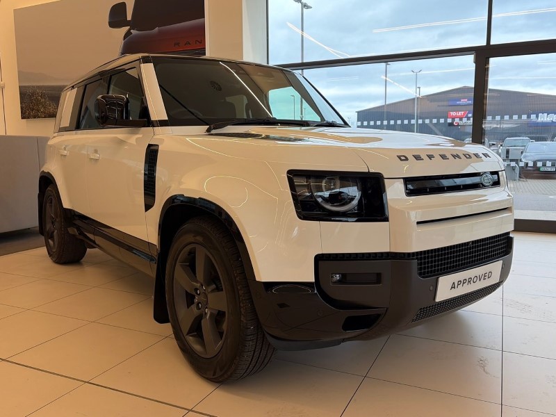 2025 (75) LAND ROVER DEFENDER 3.0 D250 X-Dynamic HSE 110 5dr Auto [6 Seat] 5161574