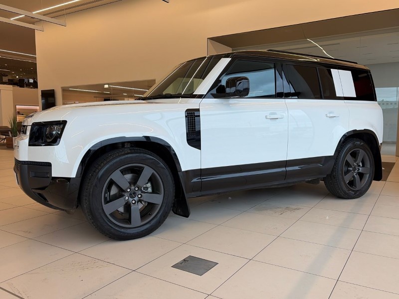 2025 (75) LAND ROVER DEFENDER 3.0 D250 X-Dynamic HSE 110 5dr Auto [6 Seat] 5161576