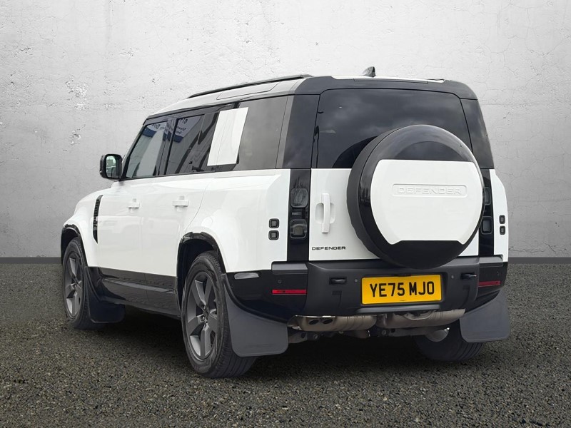 2025 (75) LAND ROVER DEFENDER 3.0 D250 X-Dynamic HSE 110 5dr Auto [6 Seat]