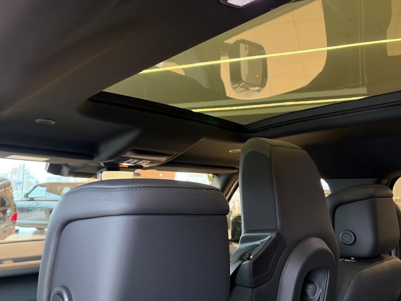 2025 (75) LAND ROVER DEFENDER 3.0 D250 X-Dynamic HSE 110 5dr Auto [6 Seat] 5161538