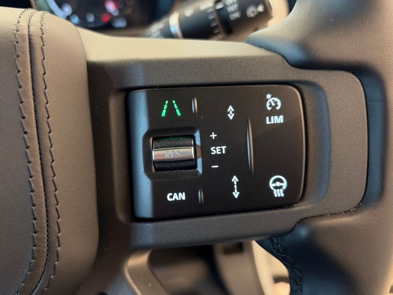 2025 (75) LAND ROVER DEFENDER 3.0 D250 X-Dynamic HSE 110 5dr Auto [6 Seat] 5161547