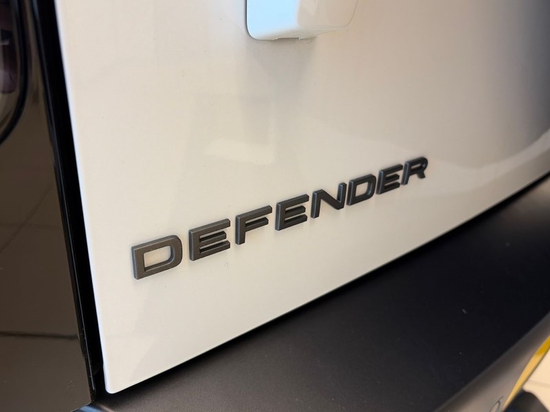 2025 (75) LAND ROVER DEFENDER 3.0 D250 X-Dynamic HSE 110 5dr Auto [6 Seat] 5161565