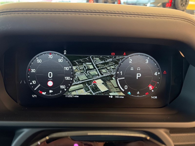 2025 (75) LAND ROVER DEFENDER 3.0 D250 X-Dynamic HSE 110 5dr Auto [6 Seat] 5161533