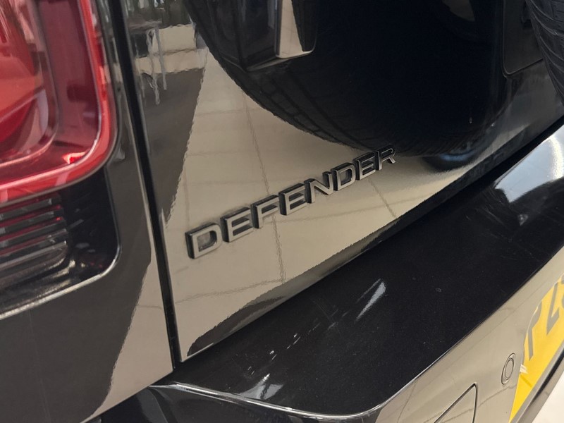 2025 (25) LAND ROVER COMMERCIAL DEFENDER 3.0 D250 Hard Top S Auto [3 Seat] 5173520
