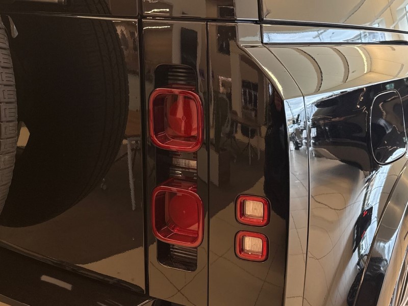 2025 (25) LAND ROVER COMMERCIAL DEFENDER 3.0 D250 Hard Top S Auto [3 Seat] 5173521