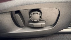 2023 (23) JAGUAR F-PACE 2.0 D200 R-Dynamic SE 5dr Auto AWD 5186372