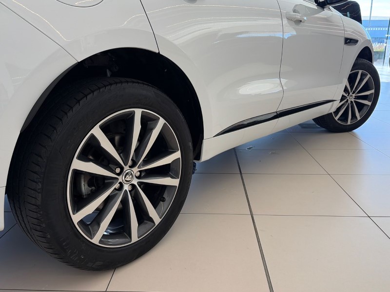 2023 (23) JAGUAR F-PACE 2.0 D200 R-Dynamic SE 5dr Auto AWD 5186399