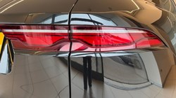 2022 (22) JAGUAR F-PACE 2.0 D200 R-Dynamic Black 5dr Auto AWD 5152576