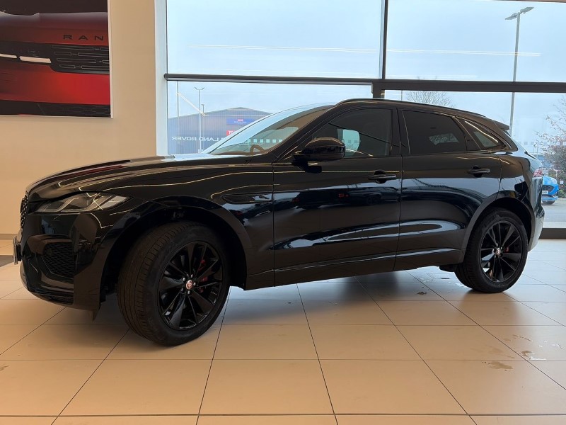 2022 (22) JAGUAR F-PACE 2.0 D200 R-Dynamic Black 5dr Auto AWD 5152583