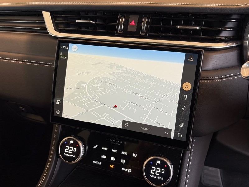 2022 (22) JAGUAR F-PACE 2.0 D200 R-Dynamic Black 5dr Auto AWD 5152539