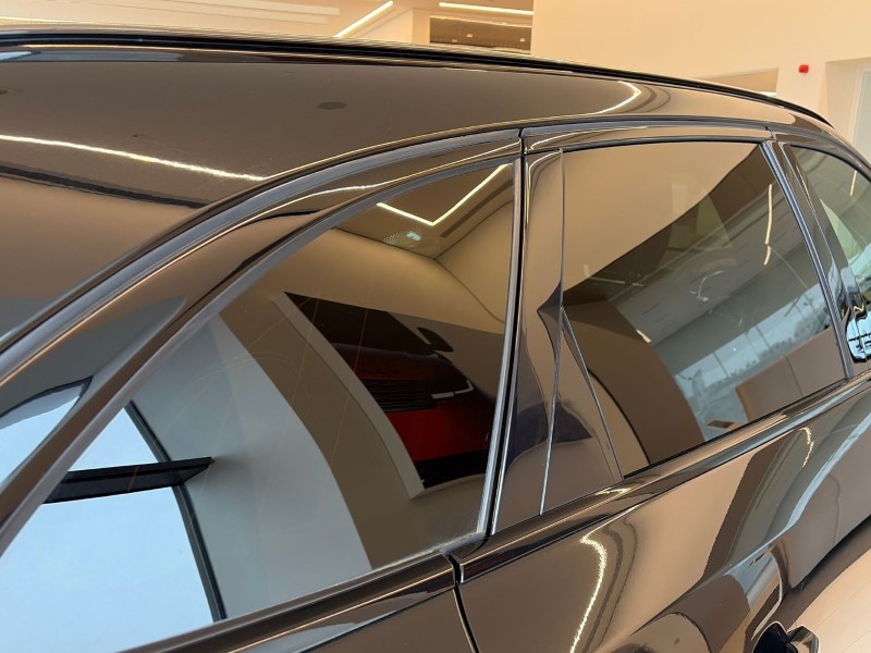 2022 (22) JAGUAR F-PACE 2.0 D200 R-Dynamic Black 5dr Auto AWD 5152580