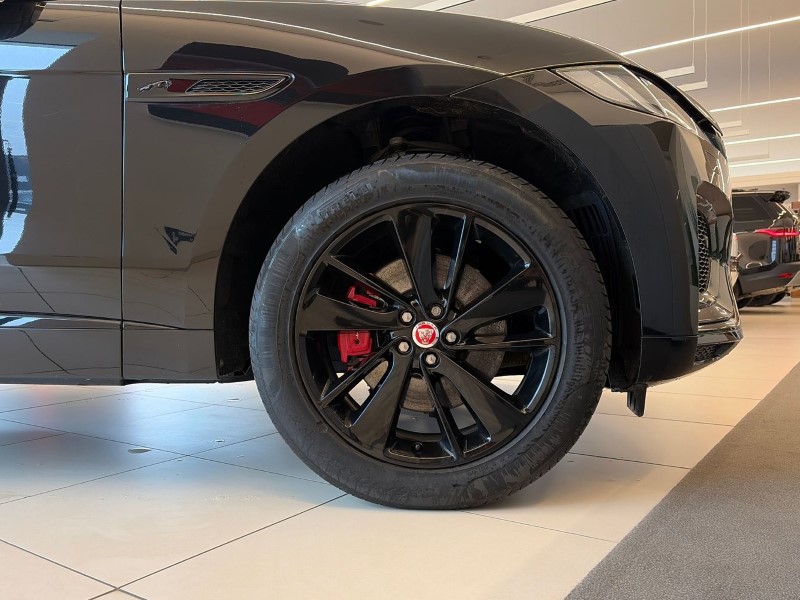 2022 (22) JAGUAR F-PACE 2.0 D200 R-Dynamic Black 5dr Auto AWD 5152536