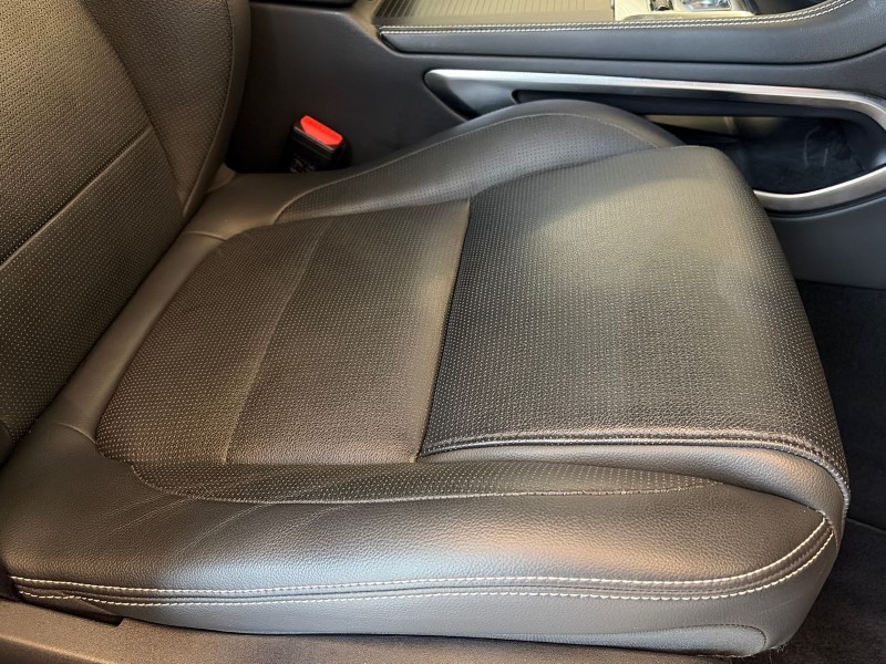 2022 (22) JAGUAR F-PACE 2.0 D200 R-Dynamic Black 5dr Auto AWD 5152553