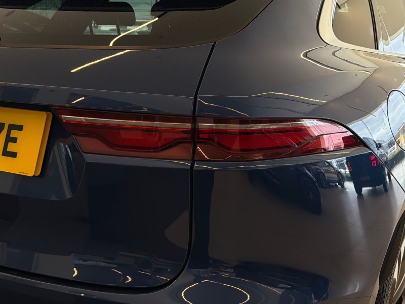 2021 (71) JAGUAR F-PACE 2.0 D200 R-Dynamic HSE 5dr Auto AWD 5171774