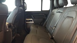 2023 (23) LAND ROVER DEFENDER 3.0 D300 HSE 110 5dr Auto 5202262