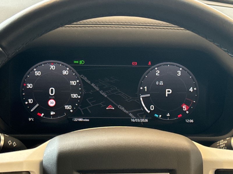 2023 (23) LAND ROVER DEFENDER 3.0 D300 HSE 110 5dr Auto 5183739