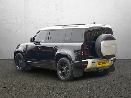 2023 (23) LAND ROVER DEFENDER 3.0 D300 HSE 110 5dr Auto