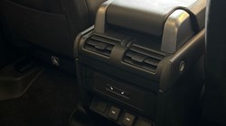 2023 (23) LAND ROVER DEFENDER 3.0 D300 HSE 110 5dr Auto 5183741