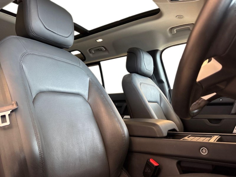 2023 (23) LAND ROVER DEFENDER 3.0 D300 HSE 110 5dr Auto 5183748