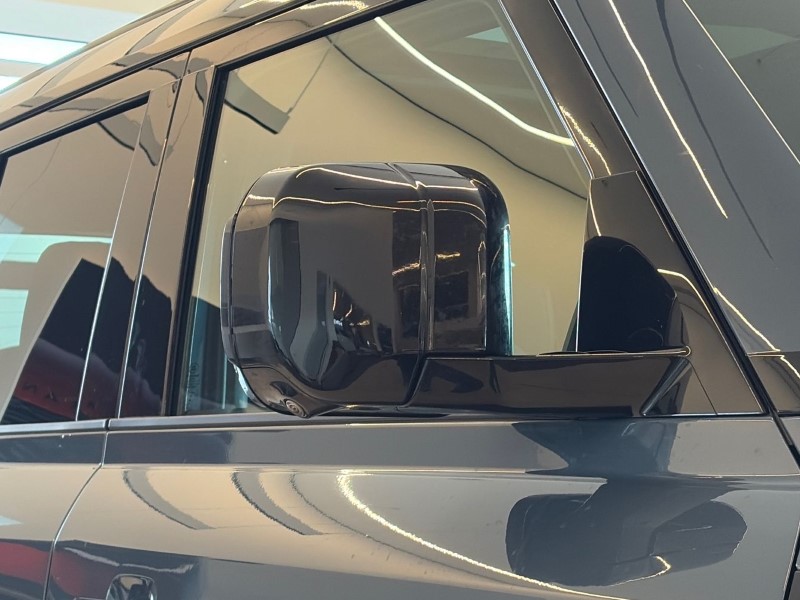 2024 (24) LAND ROVER DEFENDER 3.0 D250 X-Dynamic SE 110 5dr Auto 5177111