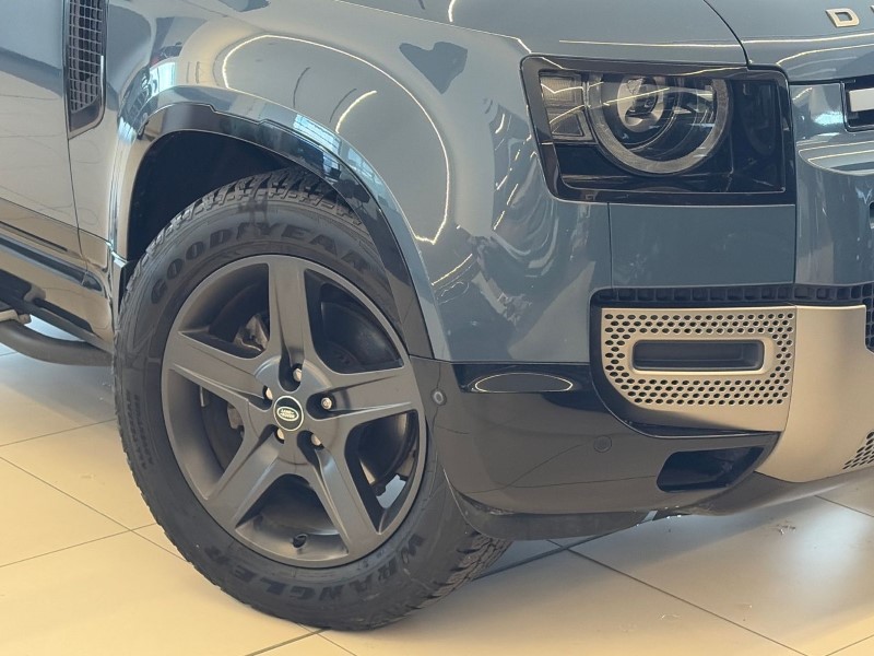 2024 (24) LAND ROVER DEFENDER 3.0 D250 X-Dynamic SE 110 5dr Auto 5177103