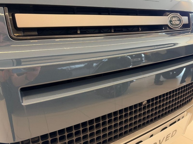 2024 (24) LAND ROVER DEFENDER 3.0 D250 X-Dynamic SE 110 5dr Auto 5177104