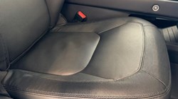 2024 (24) LAND ROVER DEFENDER 3.0 D250 X-Dynamic SE 110 5dr Auto 5177087